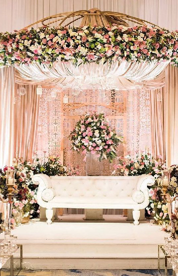 You are unique, so your wedding should be Unforgettable, for stage your style